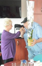 Bílou orchidej jsem dal Miladě Emmerové při našem prvním setkání v klatovské nemocnici.
