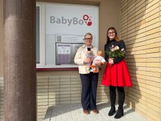 Karolína Nováková a ředitelka nemocnice Marta Krechlerová